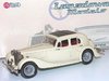 Lansdowne Models 1936-1939 MG SA Saloon creme 1/43