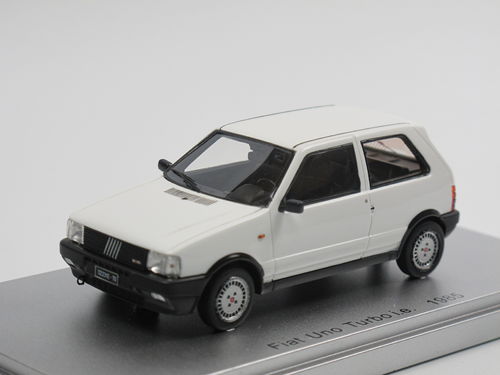Kess Scale Models 1985 Fiat Uno Turbo i.e. weiß 1/43