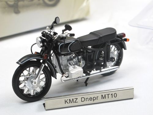 Atlas Verlag 1973 KMZ Dnepr MT10 Motorrad DDR Motorräder 1/24