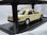 iScale 1989 Mercedes-Benz E-Klasse W124 TAXI 1/18