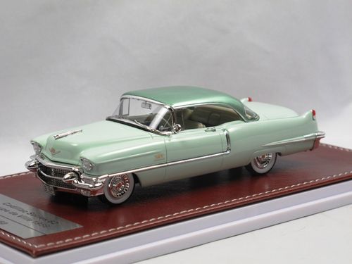GiM 1956 Cadillac Coupe DeVille grün 1/43