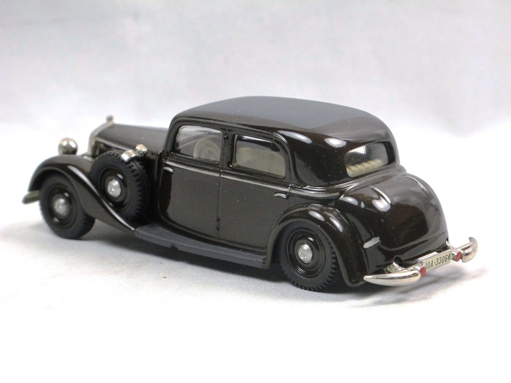 Somerville Models 1937 Mercedes Benz 260 D W138 Modellauto 1 43