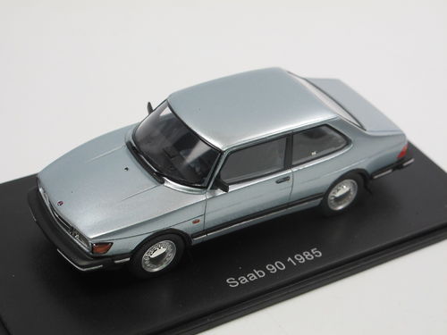 Neo Scale Models 1985 Saab 90 hellblau metallic 1/43
