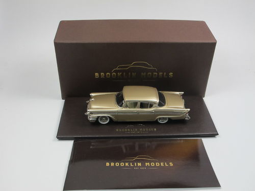 Brooklin 1957 Packard Clipper Town Sedan Tiara Gold 1/43