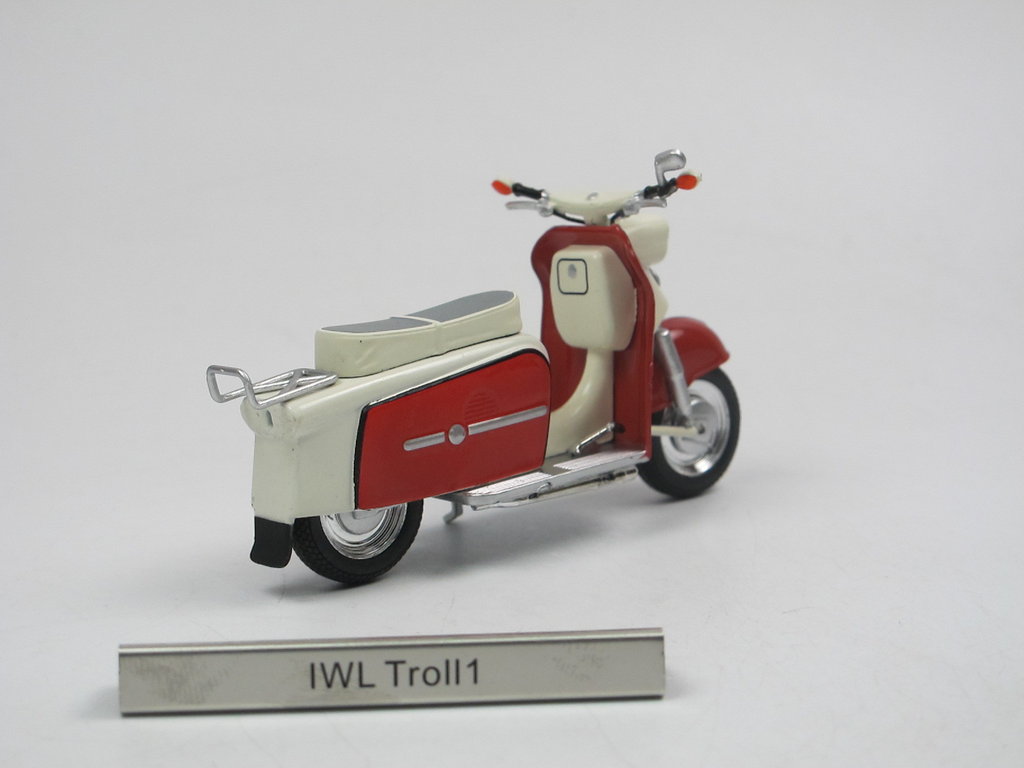 1:24 Atlas Atlas IWL Troll1 Red Motorcycle Model Toy 