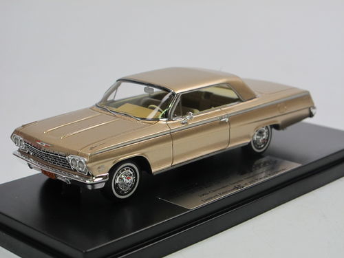 Goldvarg 1962 Chevrolet Impala SS Anniversary Gold 1/43