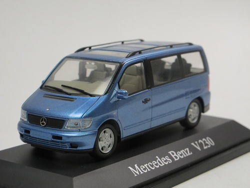Schuco Mercedes-Benz V-Klasse V 230 W638 blau 1/43 OVP