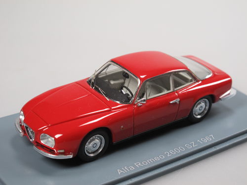 Neo 1967 Alfa Romeo 2600 SZ Sprint Zagato rot 1/43