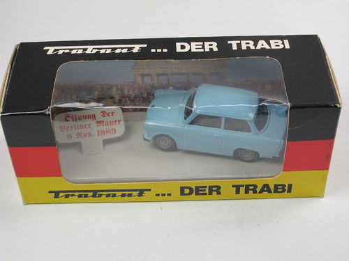 Vitesse Trabant 601 Trabi hellblau Maueröffnung 1989 1/43