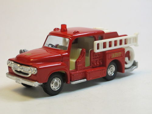 Tomica Dandy Isuzu TXD23F Fire Engine 1/58