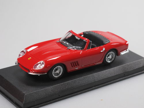 Best Model 1965 Ferrari 275 GTS GTB Spyder rot 1/43