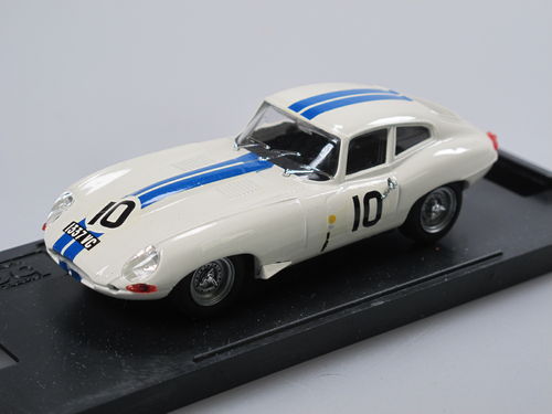 Box Model Jaguar E Le Mans 1962 Cunningham/Salvadori #10 1/43