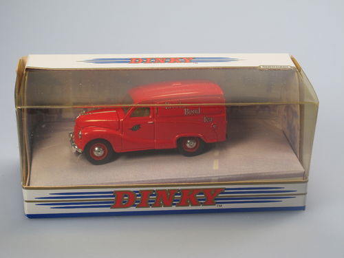 Dinky Matchbox 1953 Austin A40 Van rot 1/43