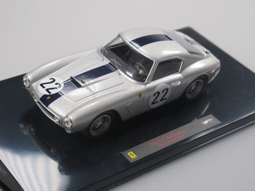 Hot Wheels Elite Ferrari 250 GT SWB Le Mans 1960 #22 1/43